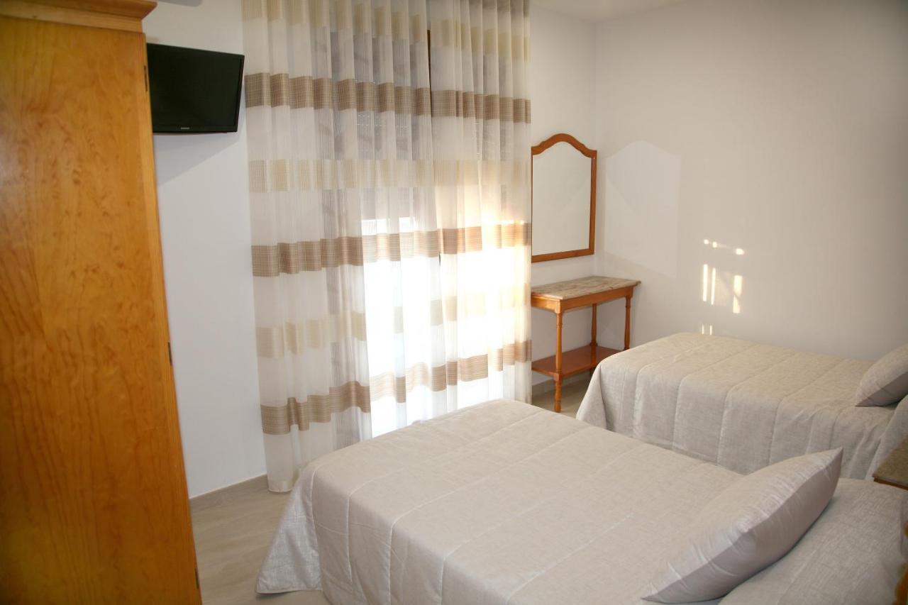 Hostal Restaurante Grela Pozo Alcón Extérieur photo